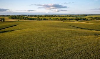 02 Vine Ave, Ainsworth, IA 52201