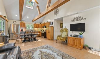 175 Buck N Doe Trl, Augusta, ME 04330