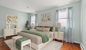 60 Heck Ave, Ocean Grove, NJ 07756
