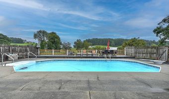 18478 County Park Rd, Abingdon, VA 24211