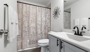 1301 Chapel Hill Dr, Anna, TX 75409
