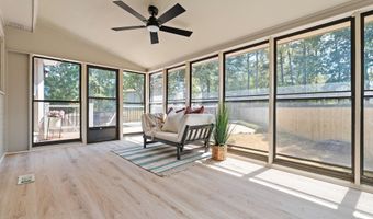 1121 COLONIAL Dr, Alabaster, AL 35007