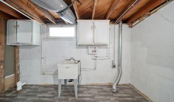 110 W Albert, Adrian, MI 49221