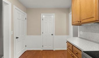 15264 Harrison Ave, Allen Park, MI 48101