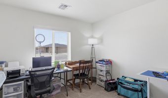 2506 Calle Del Los Claveles, Belen, NM 87002