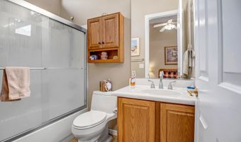1557 W LAUREL GREENS Ct, Anthem, AZ 85086