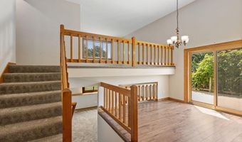 8064 Lower 147th St W, Apple Valley, MN 55124