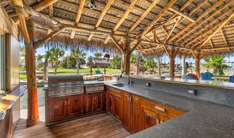 140 Bay Hbr, Aransas Pass, TX 78336