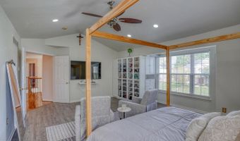 348 STARBOARD Dr, Bear, DE 19701