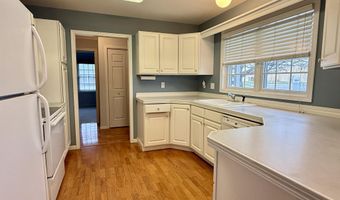 1307 N Dakota St, Aberdeen, SD 57401