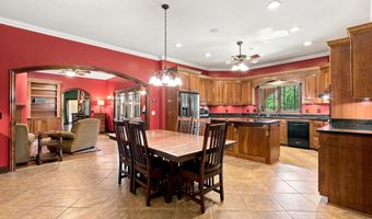 584 Southgate Dr, Camden, SC 29020