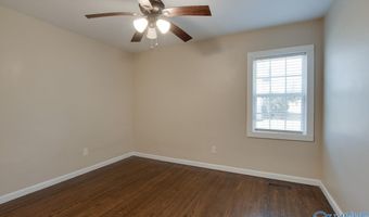 233 Carlin St, Albertville, AL 35951