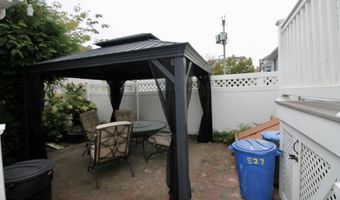 527 8th Ave, Belmar, NJ 07719