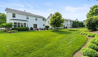 226 Arbor Trails Dr, Ballwin, MO 63021