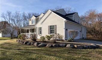 38 Kristen Ln, North Kingstown, RI 02852