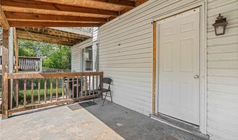 1302 Irwin St, Aliquippa, PA 15001