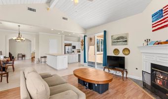 2557 Live Oak Park Rd, Fallbrook, CA 92028