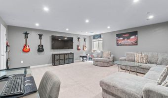 6247 ISLINGTON St, Baltimore, MD 21220