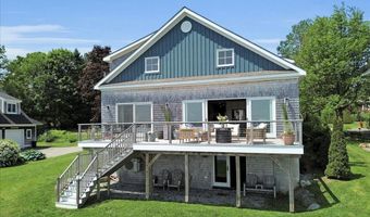 48 Ocean St, Belfast, ME 04915