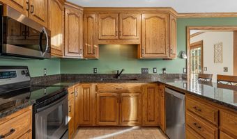 800 27th St SW, Austin, MN 55912