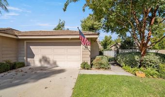 4320 Los Padres Dr, Fallbrook, CA 92028