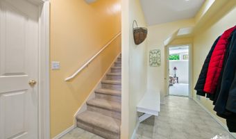 10100 Zermatt Cir, Anchorage, AK 99507