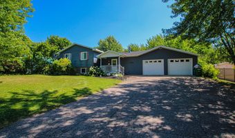 1712 Cranberry Ln NE, Alexandria, MN 56308