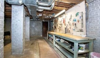 421 Center St, Ashland, OH 44805