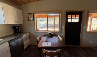 29325 Goldfinch Dr, Bonanza, OR 97623