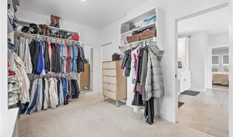 14616 Aspen Cir, Basehor, KS 66007