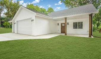 1011 Nokomis St, Alexandria, MN 56308