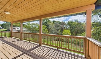 413 TANGLEWOOD Dr, Princeton, WV 24740