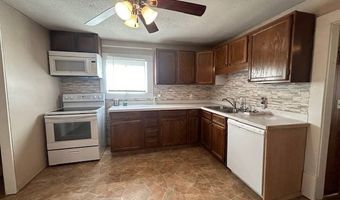 120 Ohmer St, Bottineau, ND 58318