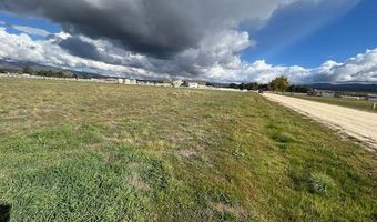 295 Flightline Way, Aguanga, CA 92536