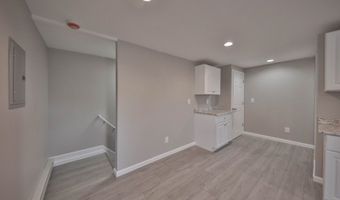 427 E Central Ave, Alpha, NJ 08865