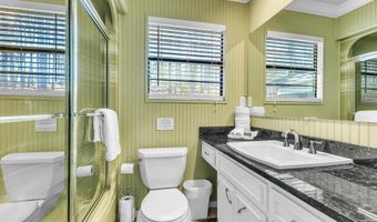 5 Riverwood Ln, Alexander City, AL 35010