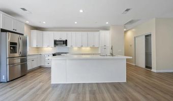 1135 E 3rd Ave, Escondido, CA 92025