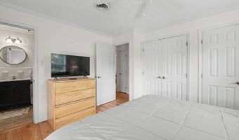 506 Esplanade Ave, Bay St. Louis, MS 39520