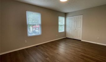 3176 Shadow Walk Ln, Tucker, GA 30084