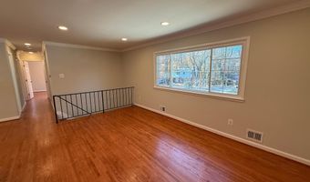 4721 SPRINGBROOK Dr, Annandale, VA 22003