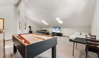 227 MOUNTAIN VIEW Dr, Blue River, CO 80424