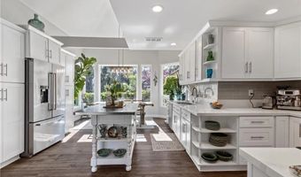 2708 Grove Ave, Carlsbad, CA 92008