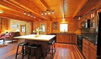 233 Algerie Rd, Becket, MA 01223