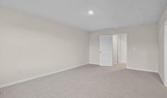 65 Green Laurel Dr, Angier, NC 27501