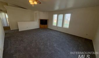 5967 Noah St, Chubbuck, ID 83202