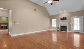 3040 Clifford Ave, Ashville, OH 43103