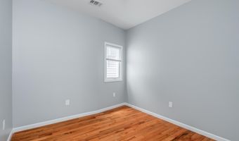 164 AVENUE B 2, Bayonne, NJ 07002