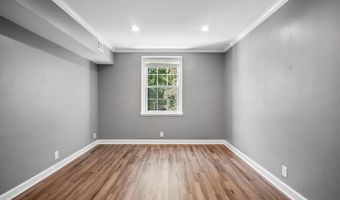 4815 31ST St S B1, Arlington, VA 22206