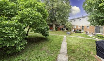 3076 Wolverine, Ann Arbor, MI 48108