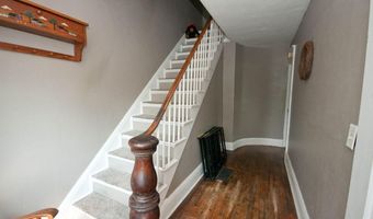 198 3rd St, Bangor, ME 04401